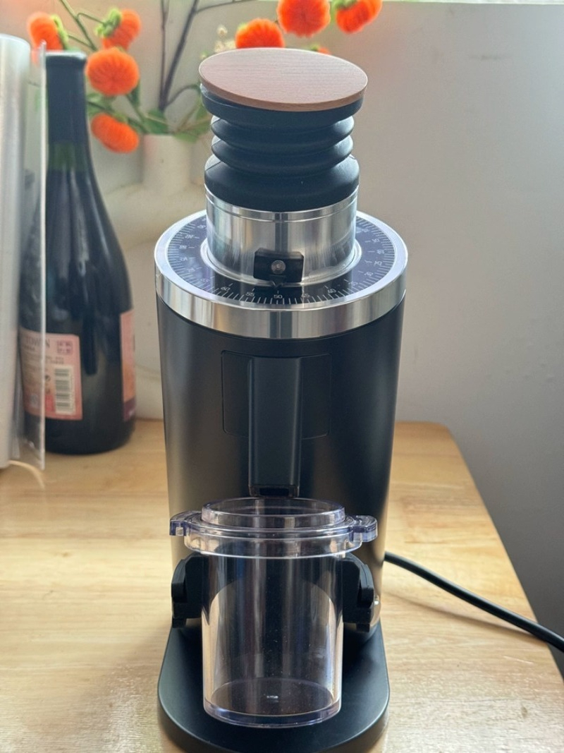 مطحنة قهوة كهربائية احترافية D - مراجعة Coffee Grinder Burr Flat وسعره